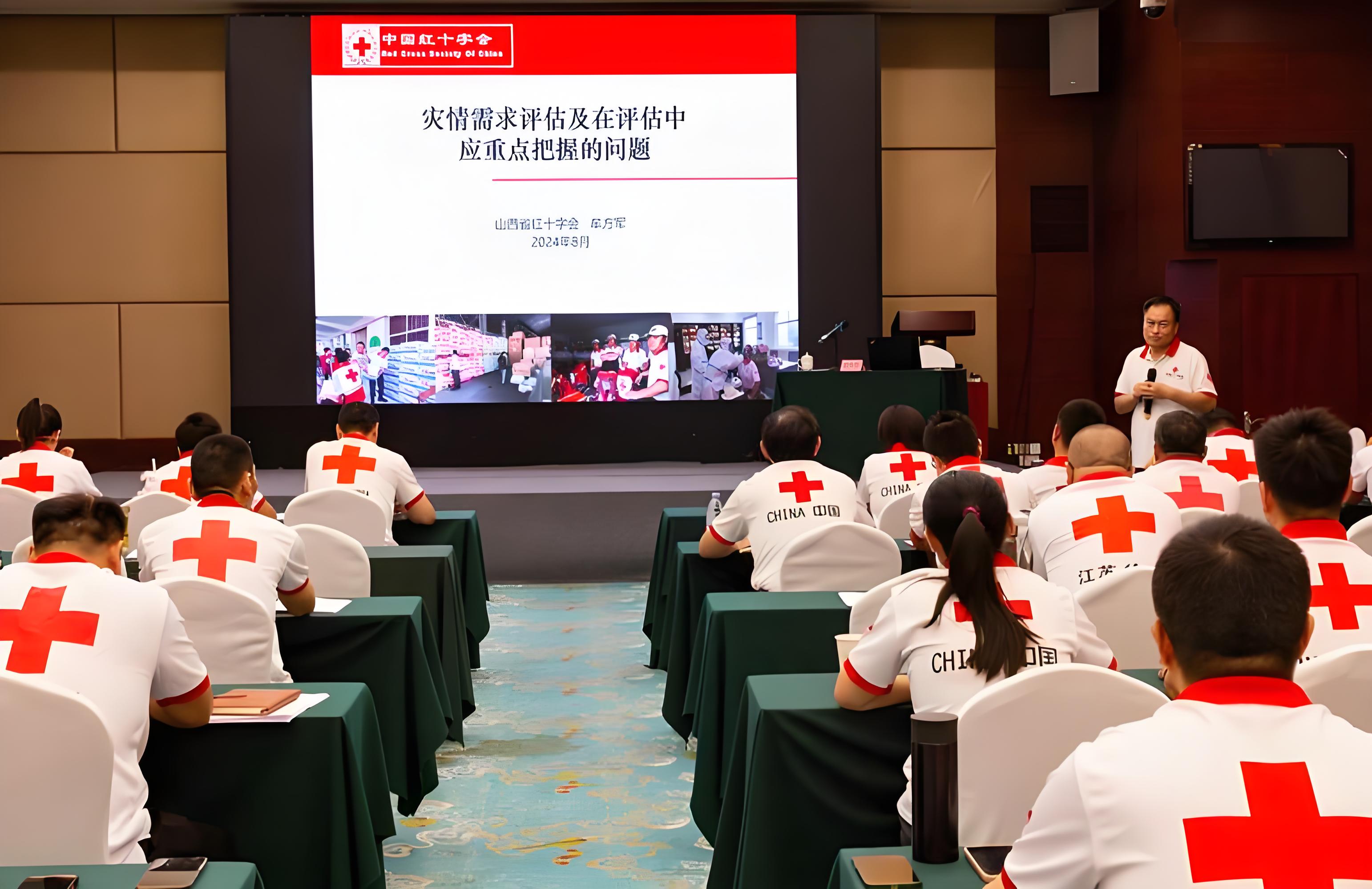 天津现代职院应急救援队亮相中部协作区抗震演练