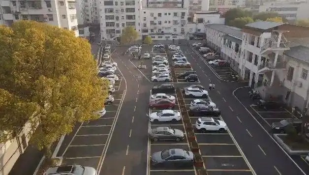 郧阳区：建立“智慧停车一张网” 解决群众“停车难”
